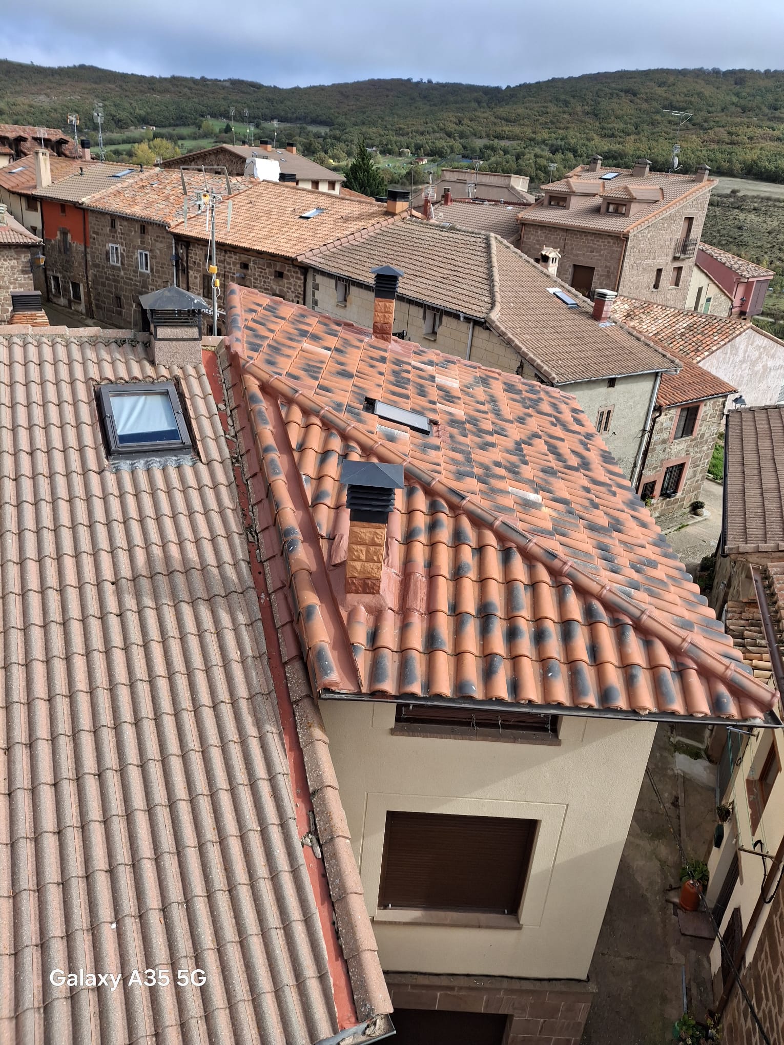Servicios de instalación y rehabilitación de cubiertas de vivienda en Burgos